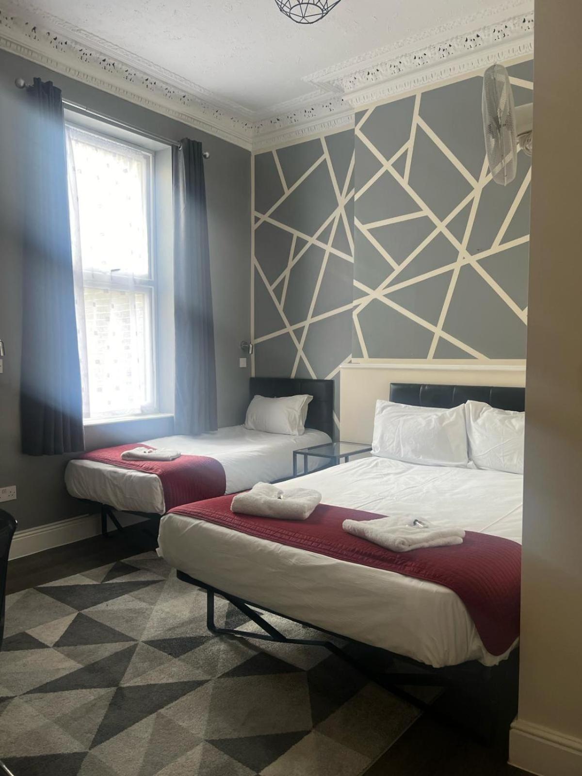 Saba Rooms And Apartments Londres Extérieur photo