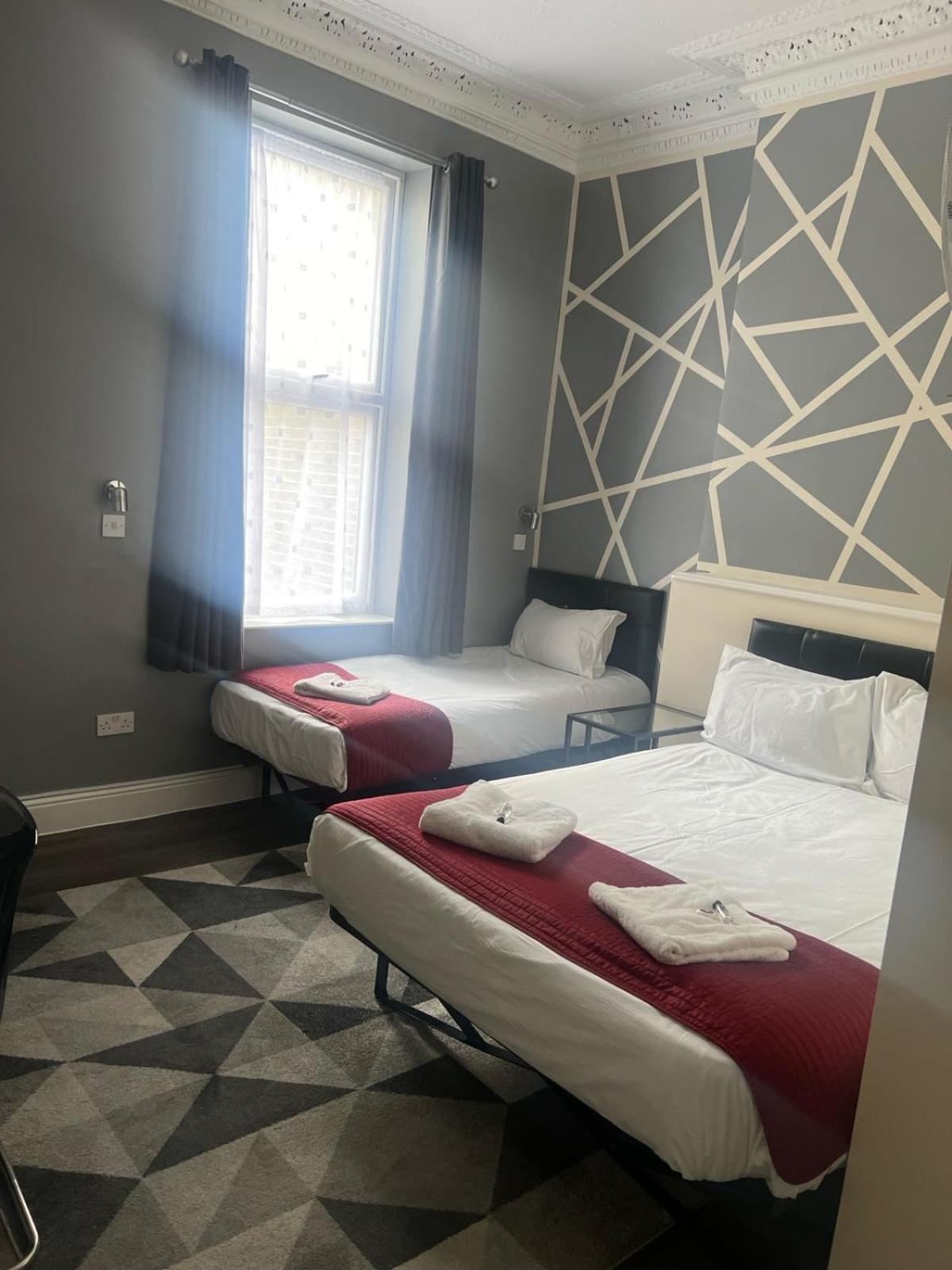 Saba Rooms And Apartments Londres Extérieur photo