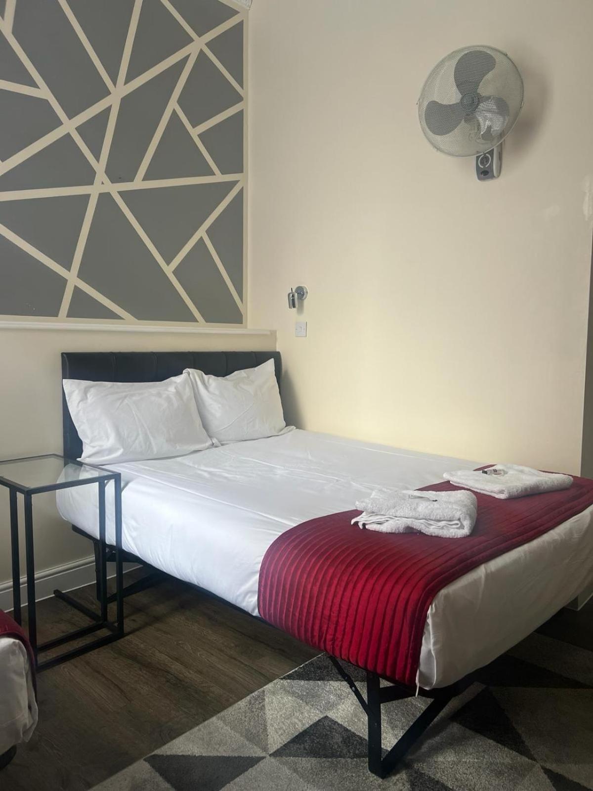 Saba Rooms And Apartments Londres Extérieur photo