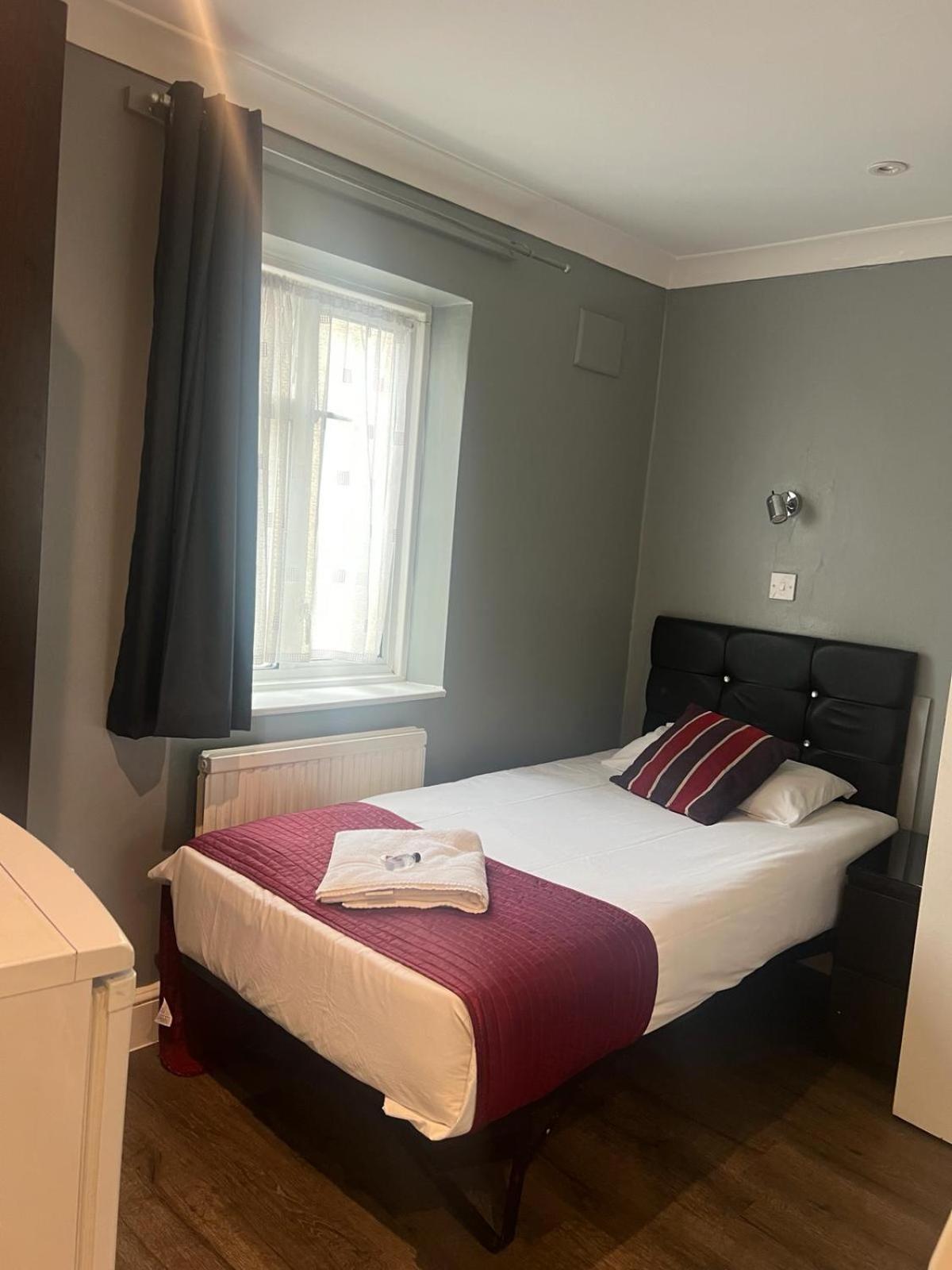 Saba Rooms And Apartments Londres Extérieur photo